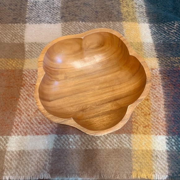 Wooden Flower Bowl